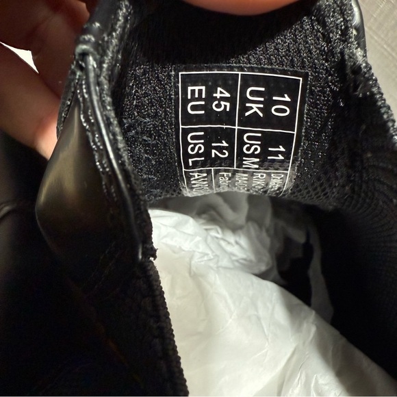 NIB Dr. Martens Rikard Chelsea Size: 11 NIB Dr. Martens Rikard Chelsea Size: 11 main image 2
